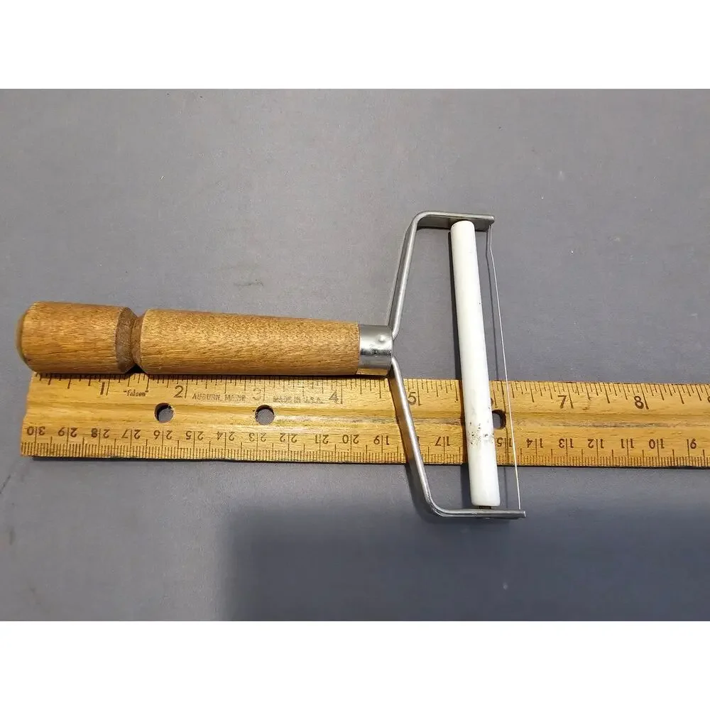 Vintage Cheese Slicer - 4